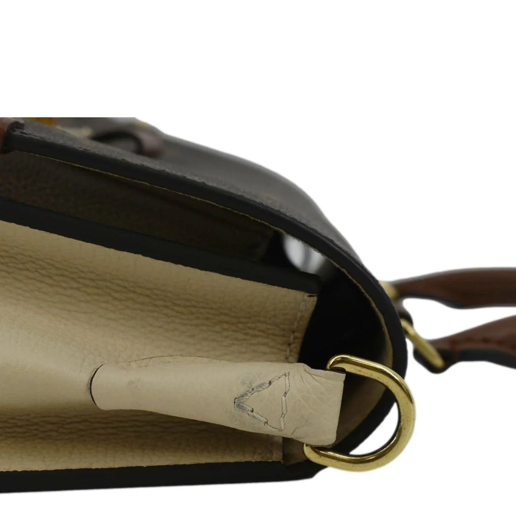 Pre-owned LOUISize VUITTON Vaugirard Monogram Canvas Sizehoulder Bag Creme