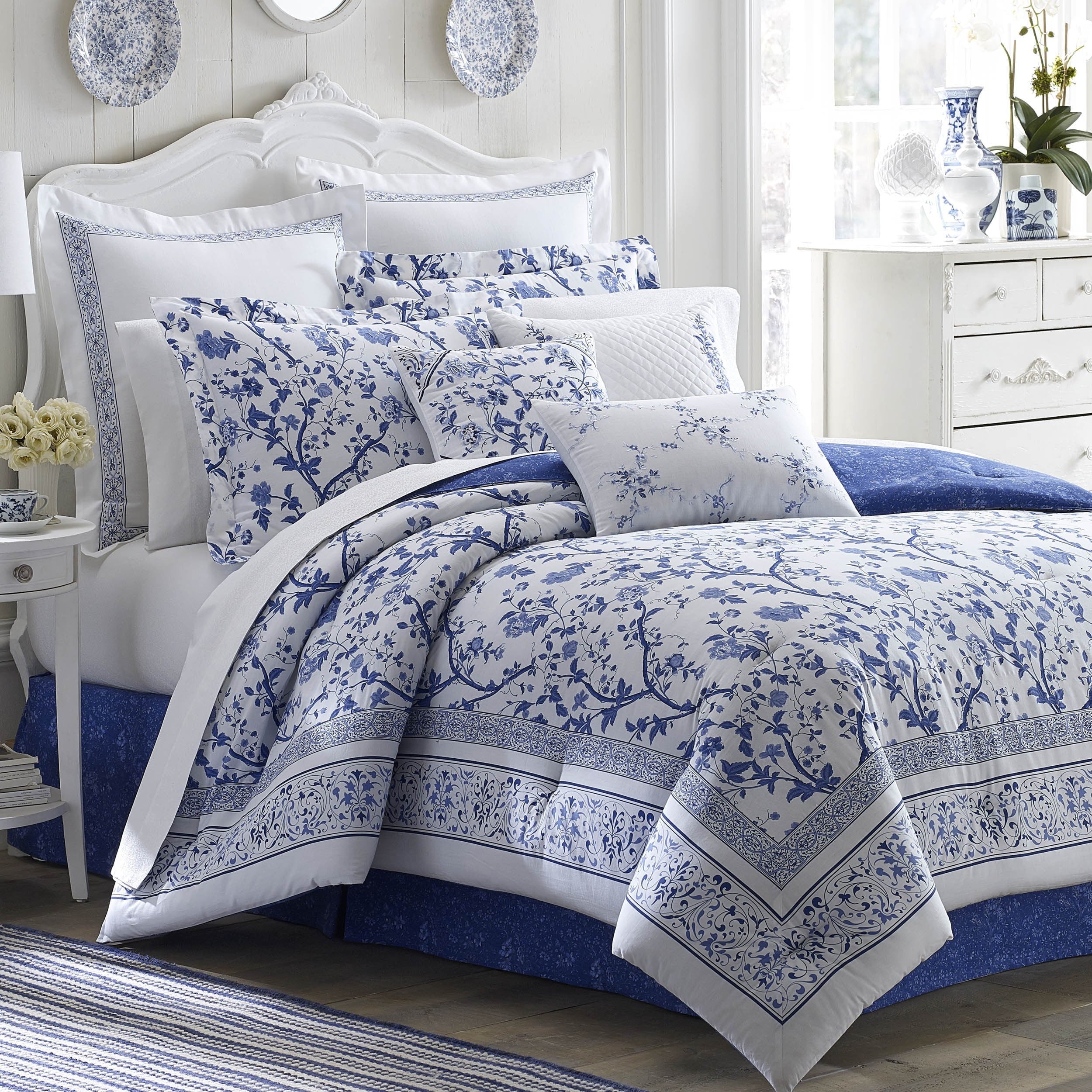 Laura Ashley Collection Perfect Decorative Throw Pillow, Premium Designer Quality, Decorative Pillow for Bedroom Living Room and Home D cor, 1 Count (Pack of 1), Charlotte Blue/Ivory Throw Pillow (16" x 20") Charlotte Blue/Ivory