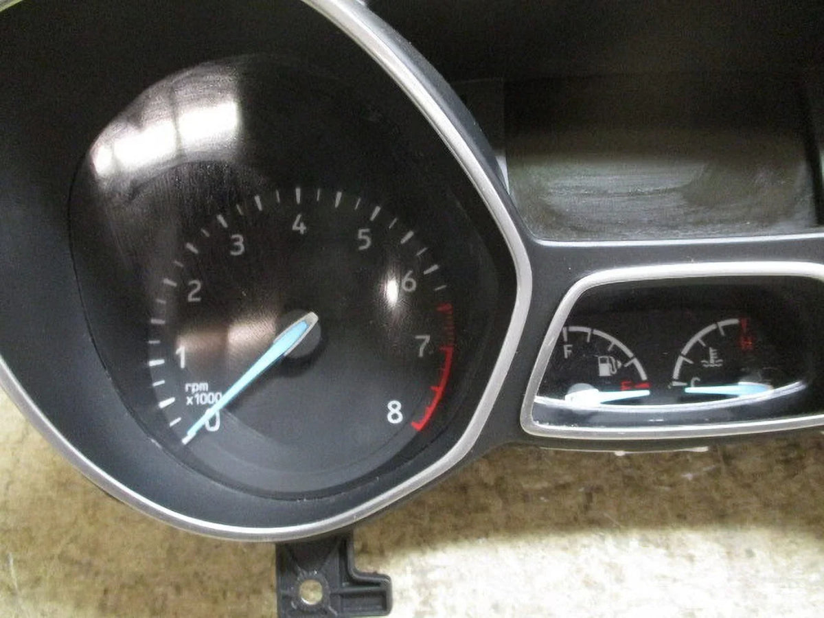 Pre-Owned 2017 Ford Escape Sizepeedometer Sizepeedo Cluster MPH 23K OEM LKQ (Good)